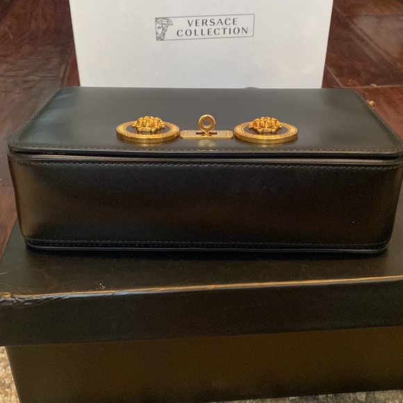 Versace Tribute Icon Calfskin Shoulder bag *SOLD OUT EVERYWHERE* - Picture 4 of 8